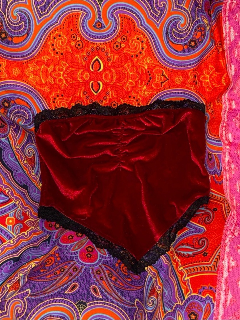 SHEIN Wine Red Velvet Lace Trim Crop Top